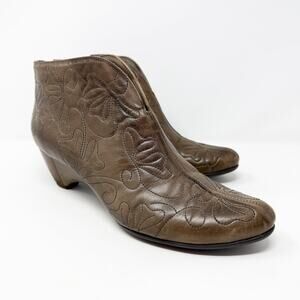 Pikolinos Taupe Leather Ankle Booties w Embroidery EU 42 Side Zip Made in Spain